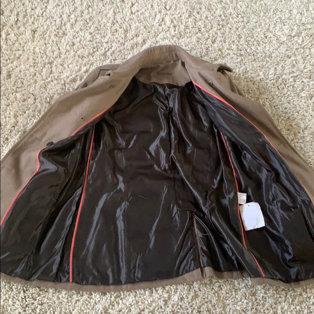 Ladies coat - Picture 4 of 4